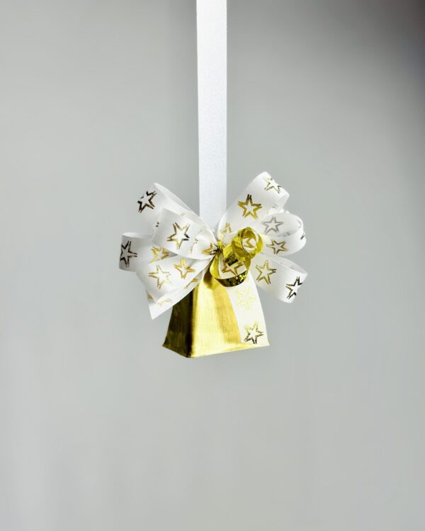 Just a Fancy Cowbell Mum White Gold